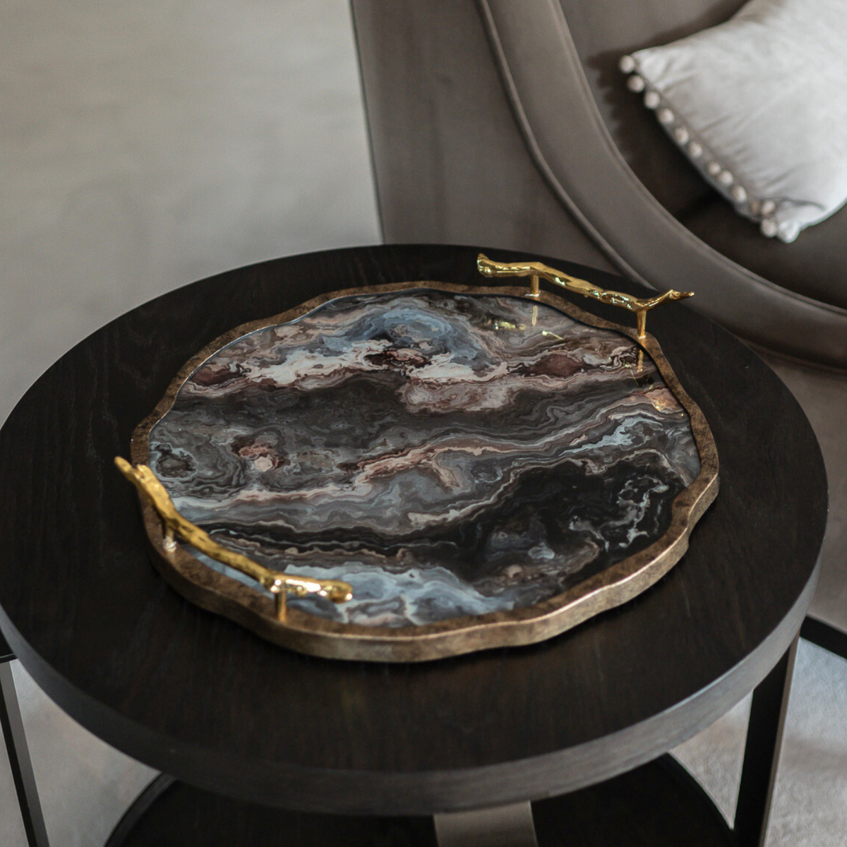 黒大理石　象嵌細工　トレー　black marble inlay tray Marble Effect Flat Tray with Gold Handles | Chloe Jade Home