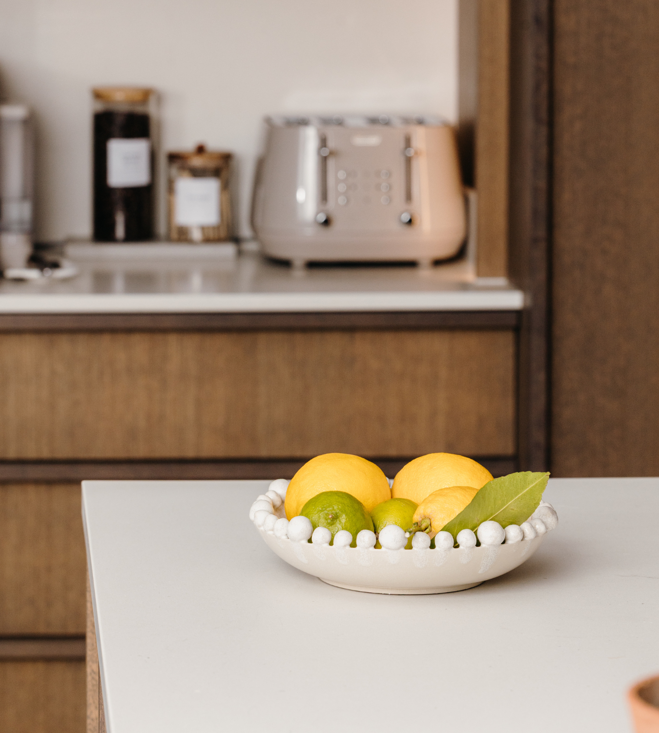 Dripping Effect Bobble Edged Bowl