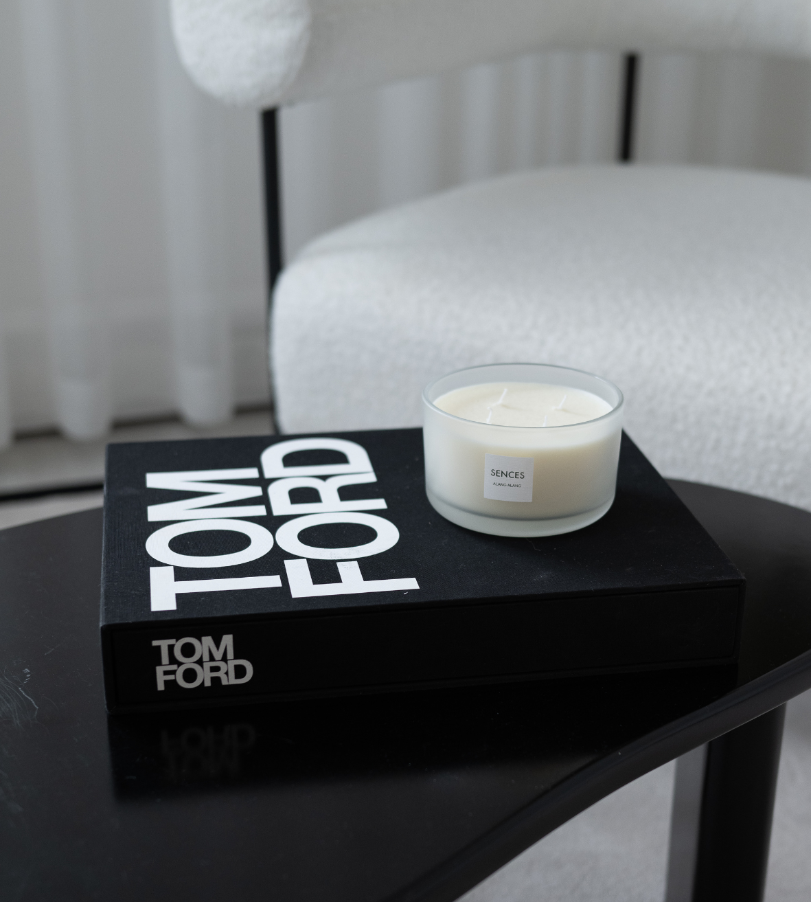 Sences White Alang Alang Lidded 4 Wick Candle