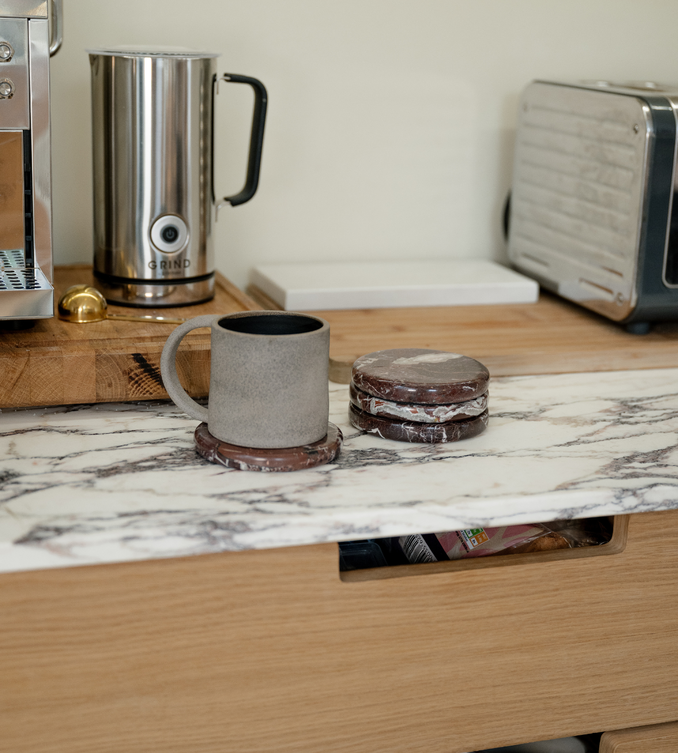 Set of 4 Red Marble Coasters