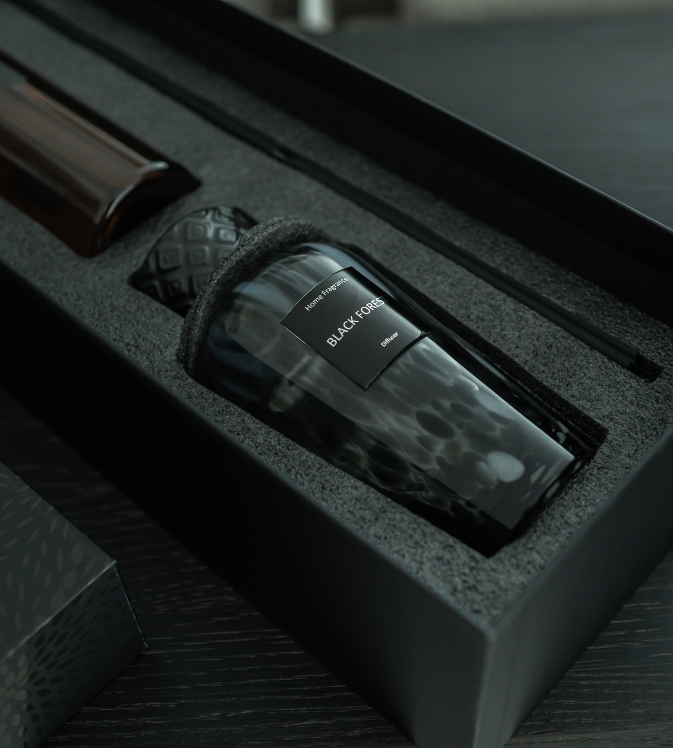 Speckled Luxe Black Forest Reed Diffuser