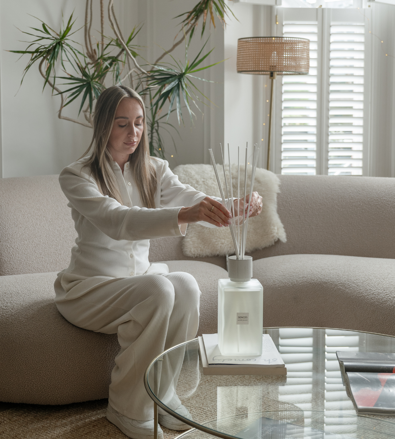 White Extra Large Alang Alang Reed Diffuser - 2200ml