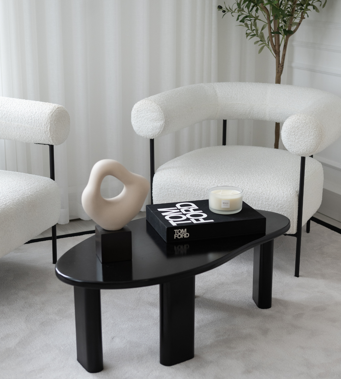 Sences White Alang Alang Lidded 4 Wick Candle