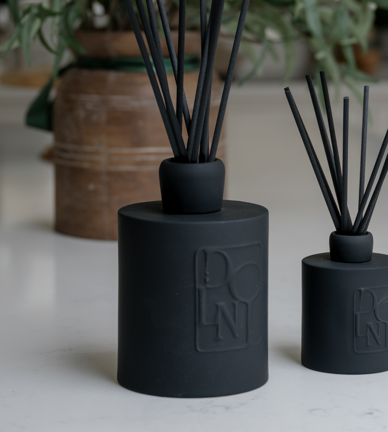 Dolni Extra Large Black Ceramic Rodí Noir Reed Diffuser