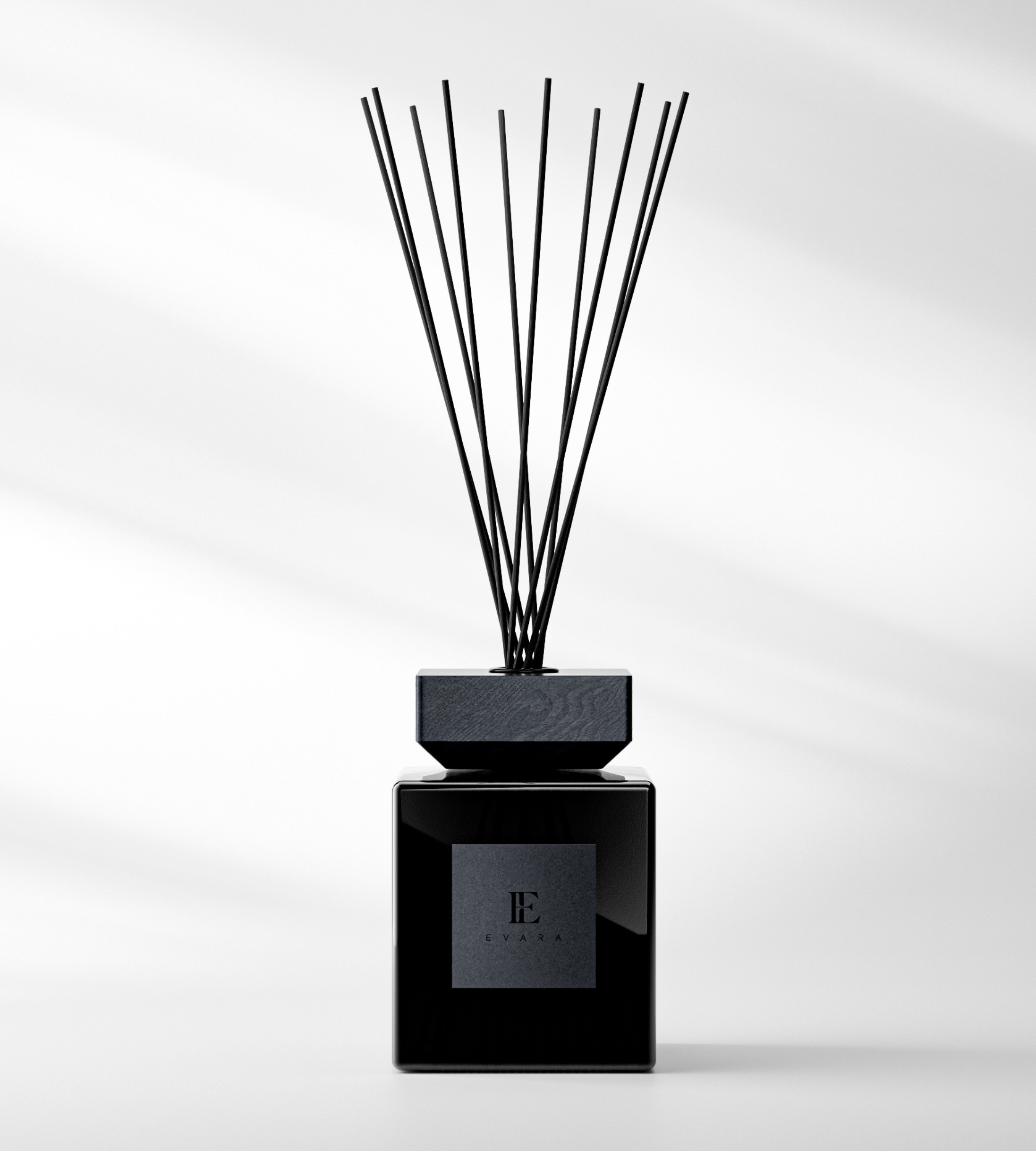 Evara Fresh Fig Solid Black Reed Diffuser Set - 1000ml