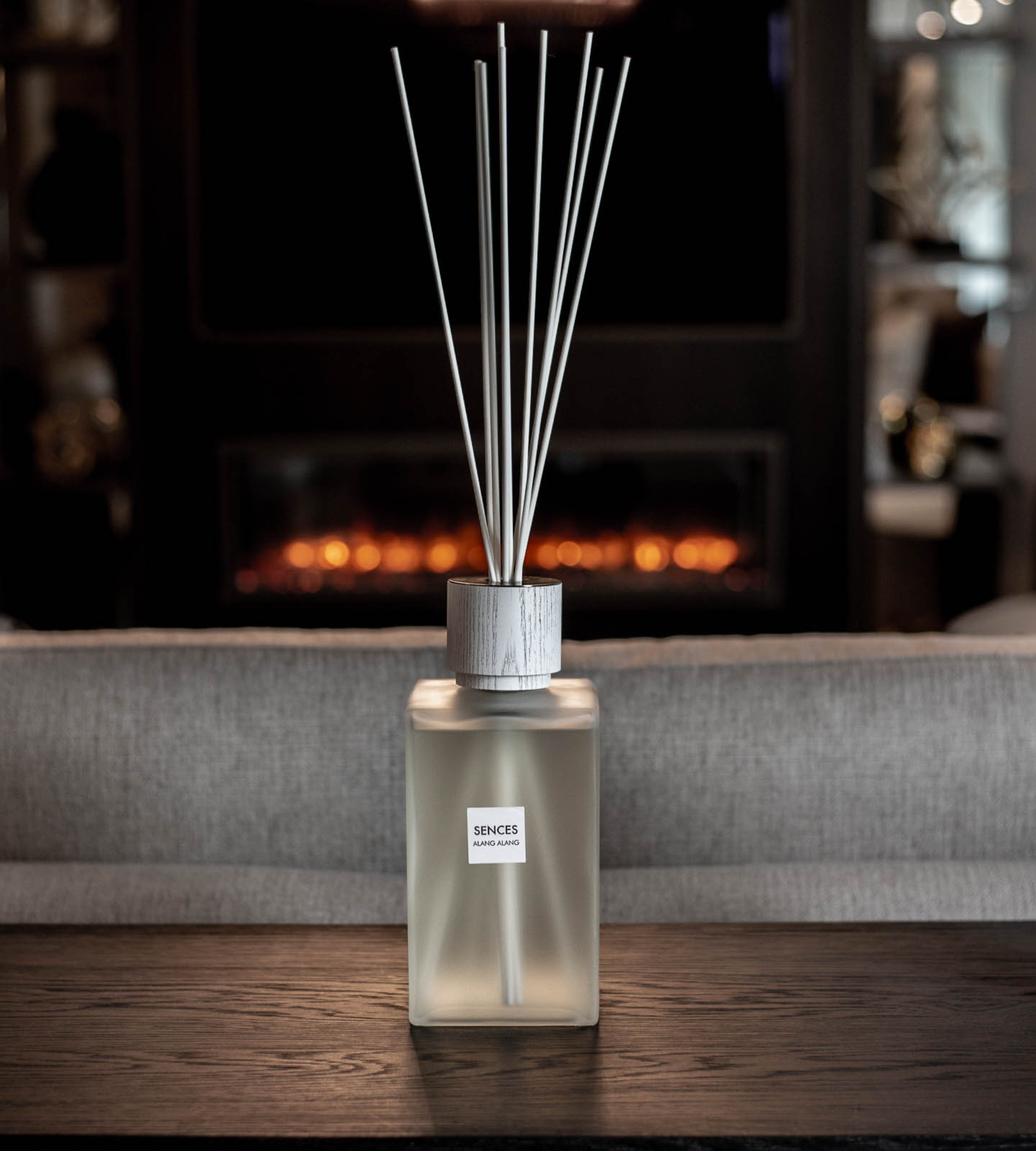 White Extra Large Alang Alang Reed Diffuser - 2200ml