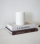 Dolni Large White Ceramic 600g Amber & Patchouli Candle