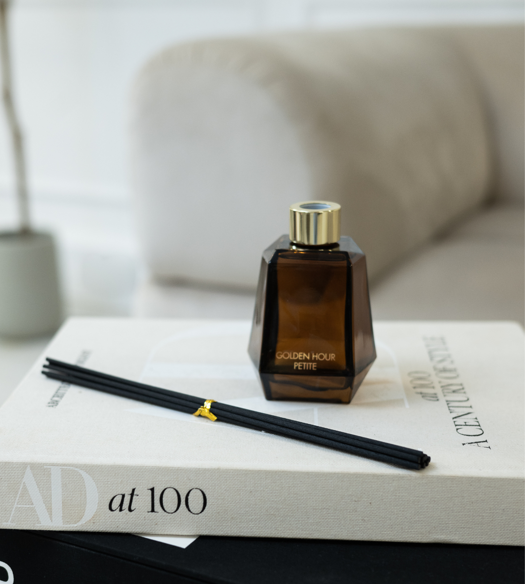 Golden Hour Iconic Small Reed Diffuser 200ml - Leather & Woody Scent ...