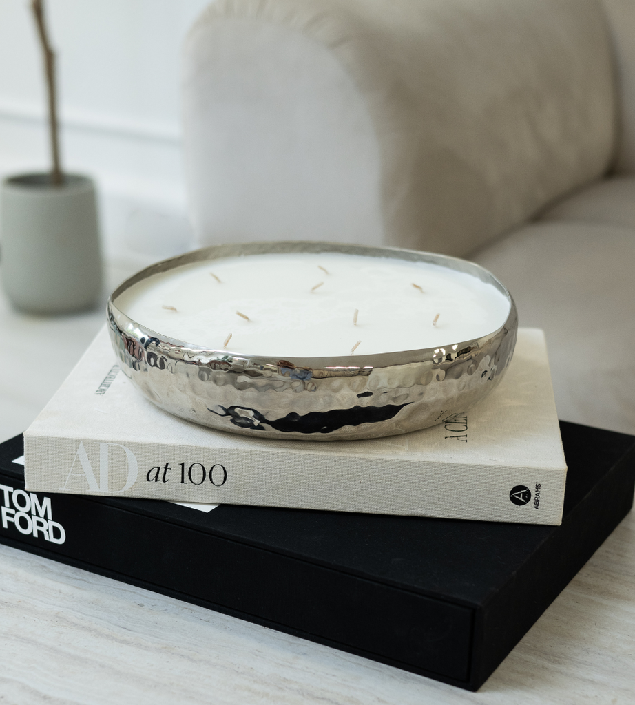 Medium Silver Tuberose Candle in Gift Box