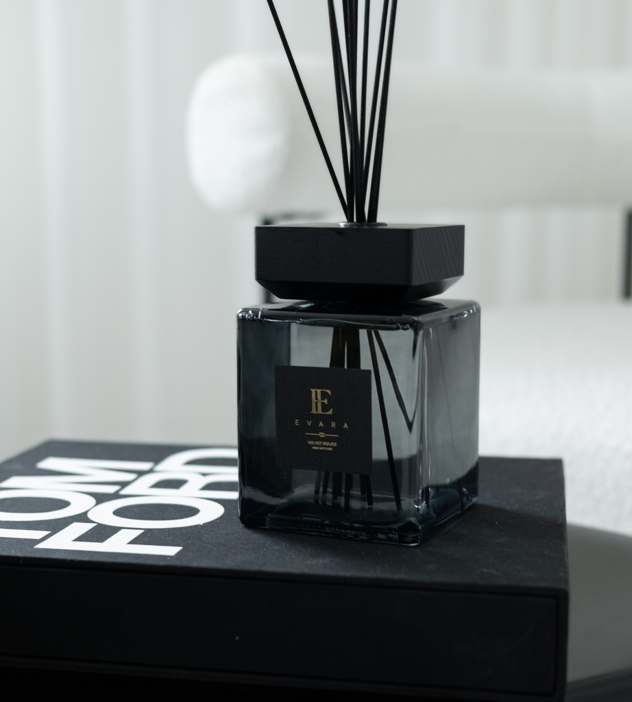 Evara Velvet Rouge Black Reed Diffuser Set - 1000ml