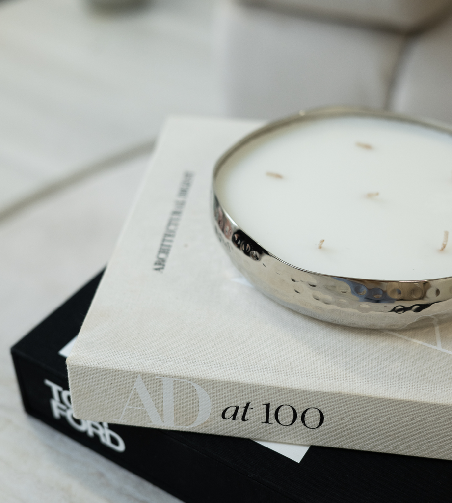 Small Silver Tuberose Candle in Gift Box