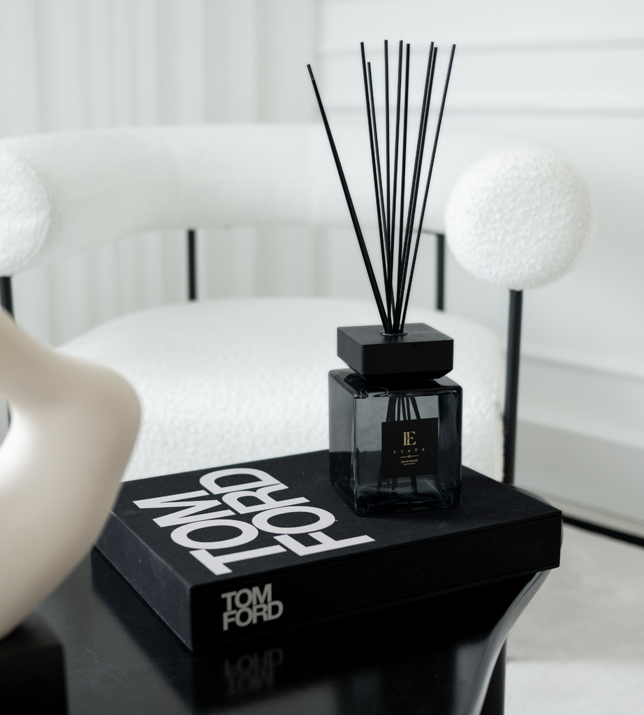 Evara Velvet Rouge Black Reed Diffuser Set - 1000ml