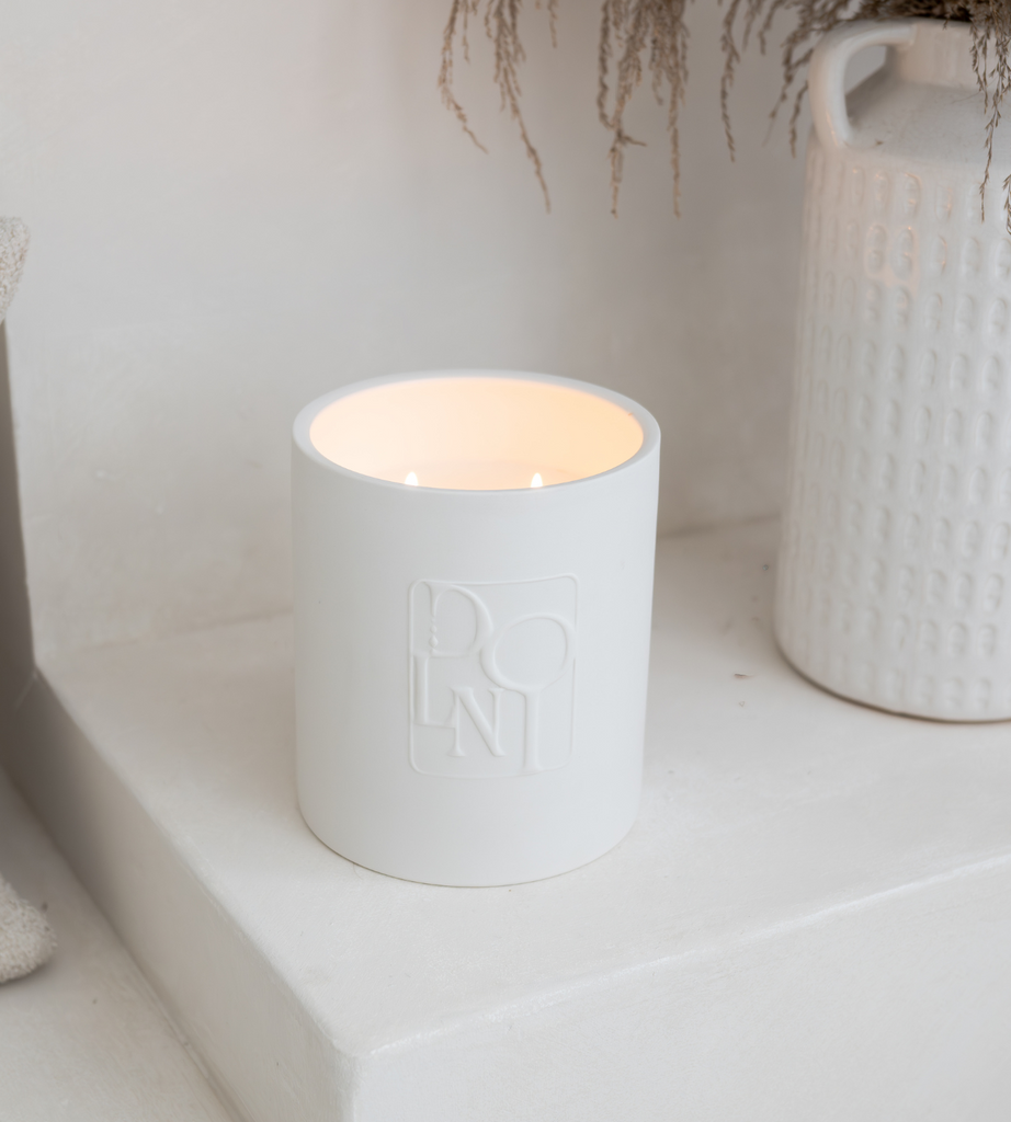 Dolni White Ceramic 2200g Amber & Patchouli Candle