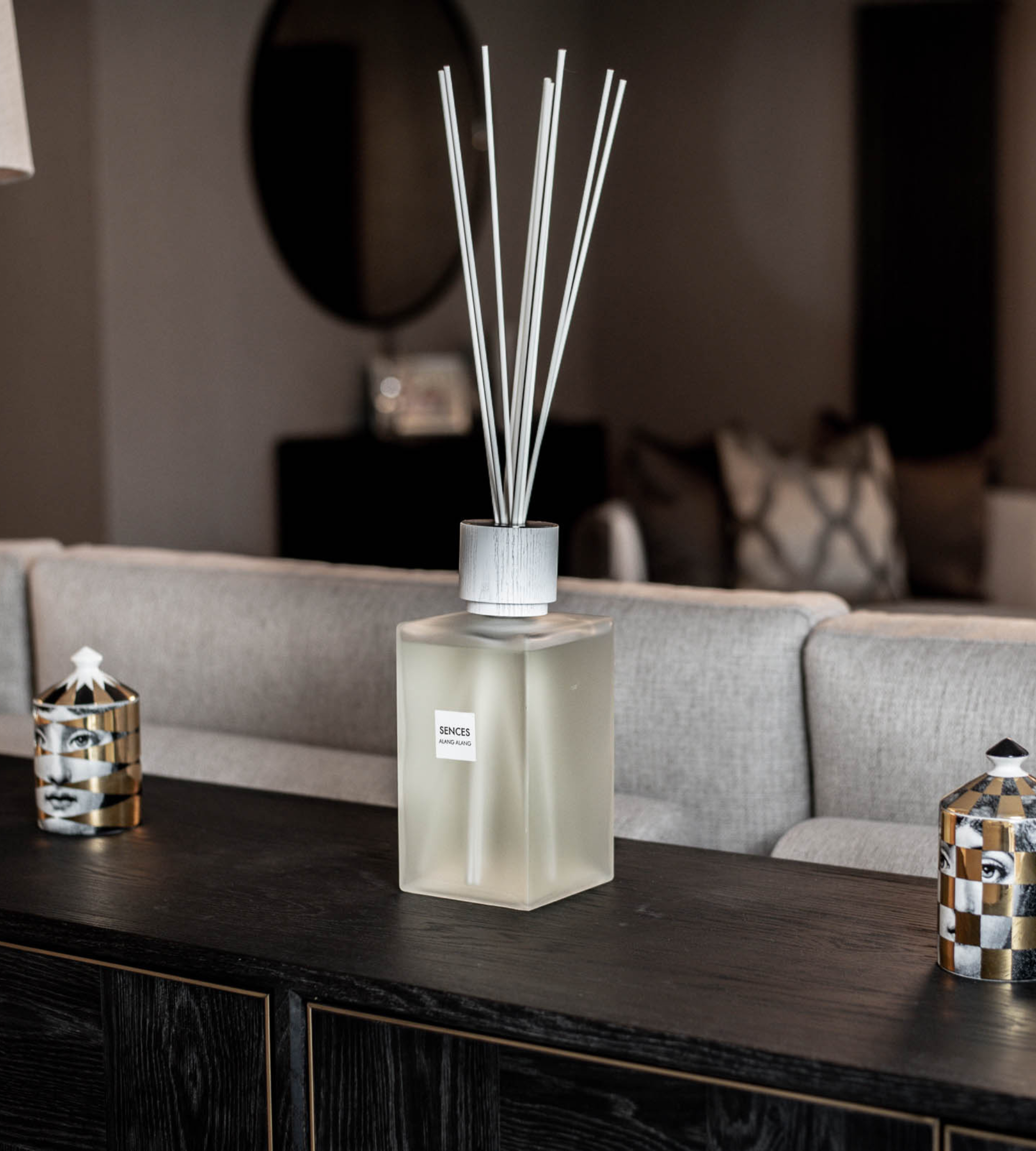 White Extra Large Alang Alang Reed Diffuser - 2200ml