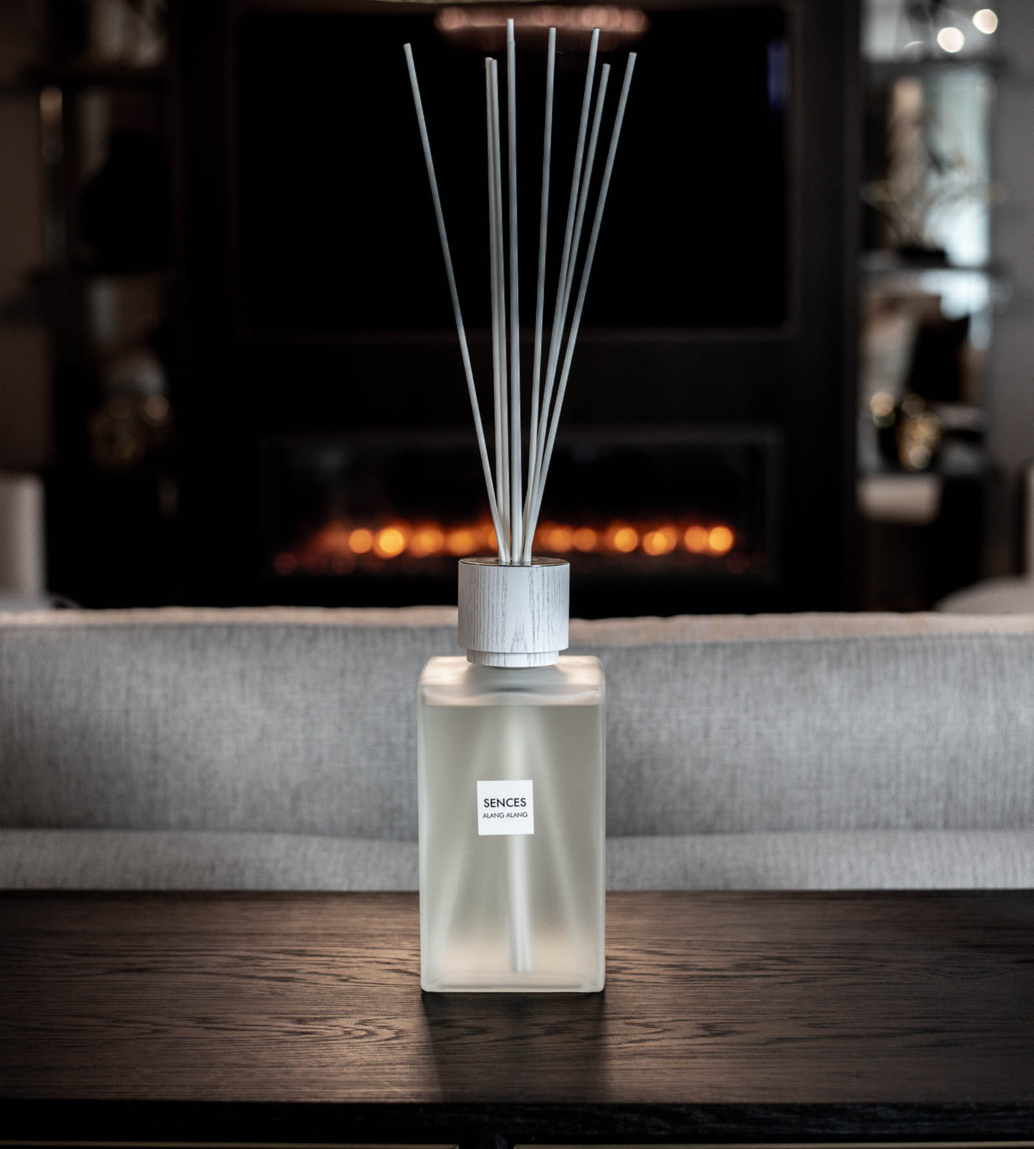 White Extra Large Alang Alang Reed Diffuser - 2200ml