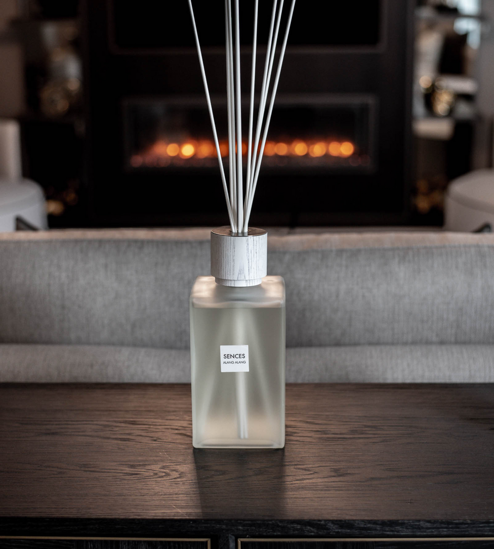 White Extra Large Alang Alang Reed Diffuser - 2200ml