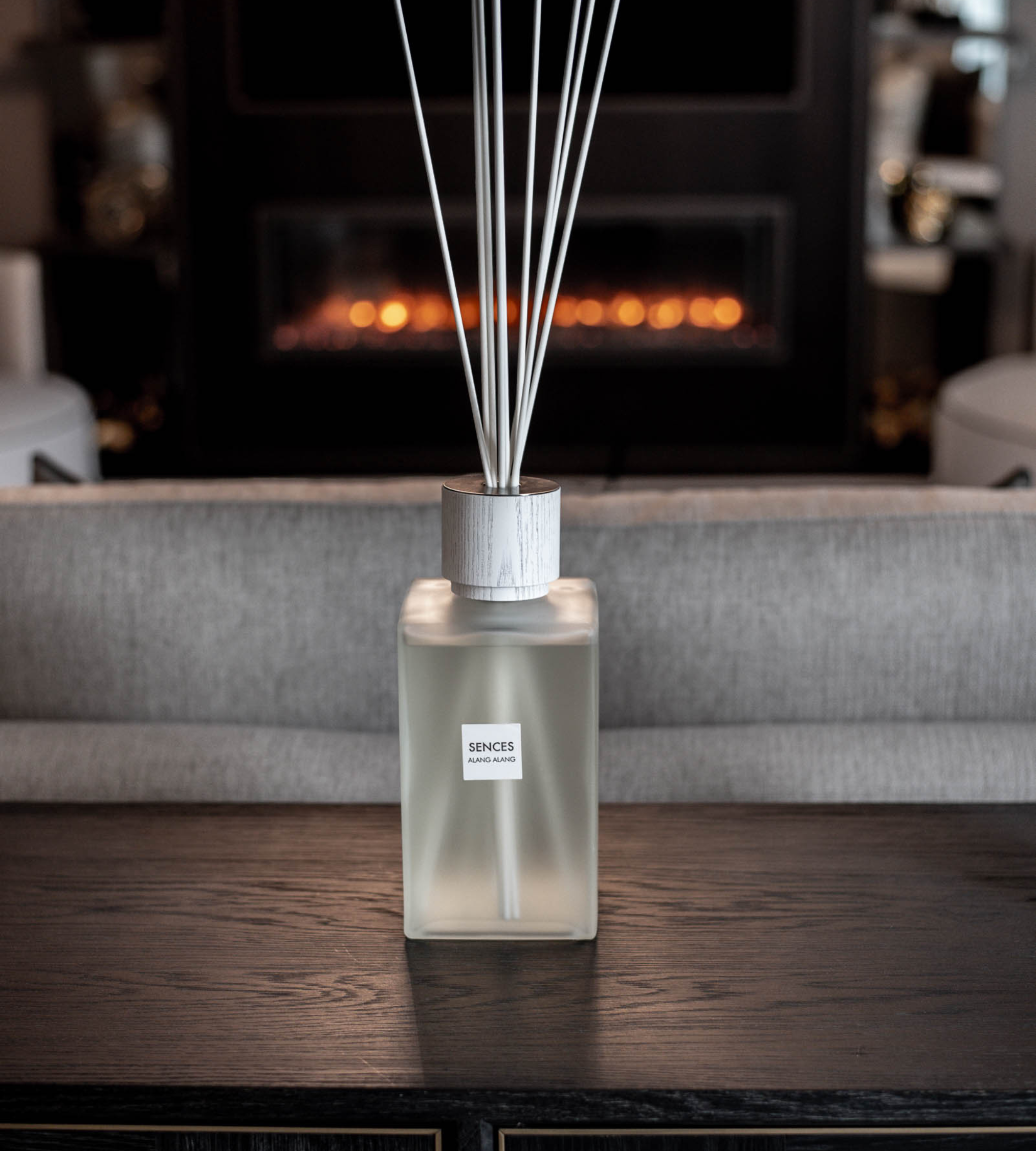 White Extra Large Alang Alang Reed Diffuser - 2200ml